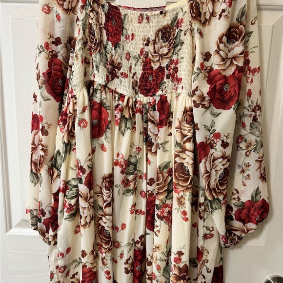 SHEIN Floral Lined Mini Dress - Red and Cream - Picture 2 of 5